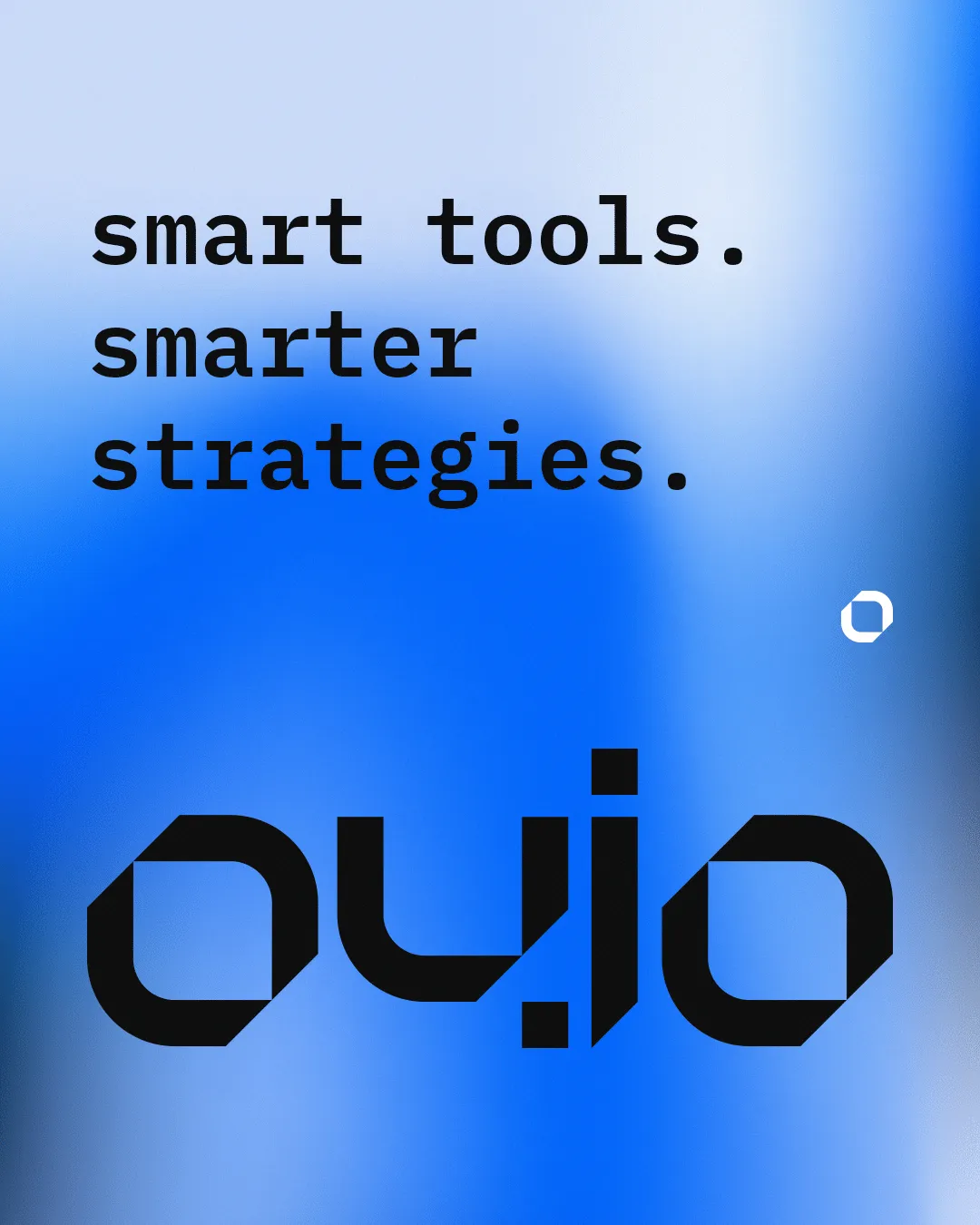 Cartão azul com o texto smart tools, smarter strategies e o logotipo da OYIO